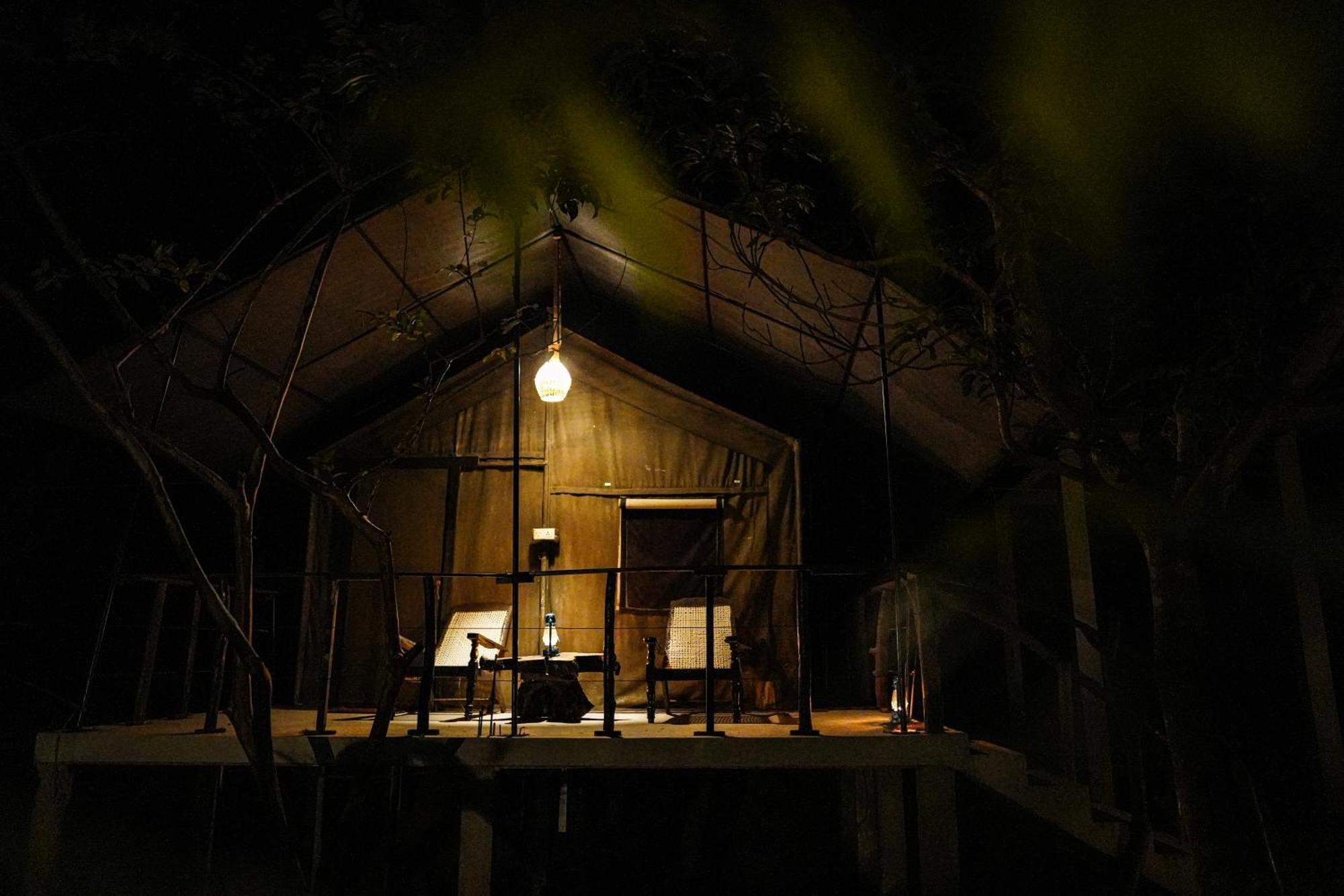 אודוואלאווה River Glamping By Gaga Bees מראה חיצוני תמונה